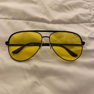 Quay x Desi Perkins Sahara